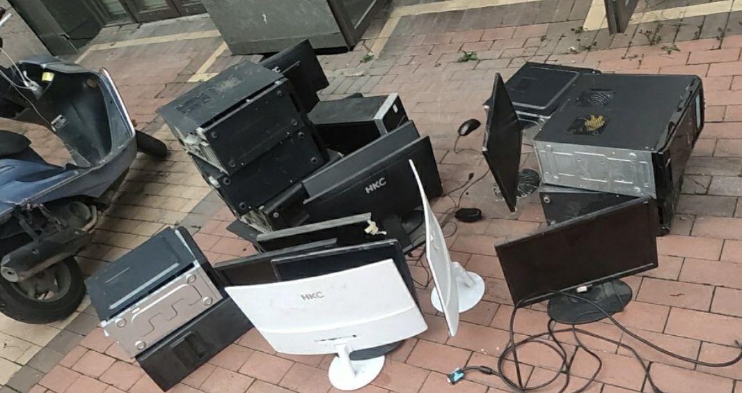深圳回收打印復(fù)印一體機，辦公一體機處理啦(圖1)