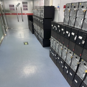 深圳回收辦公顯示器，投影儀設(shè)備處理啦
